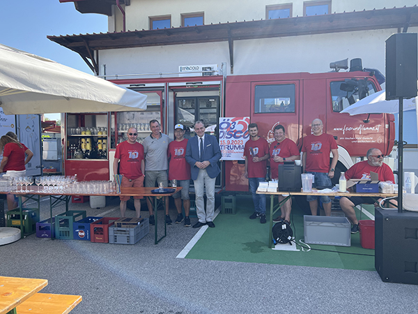 Feier und Flamme bei einer privaten Feier im Einsatz
